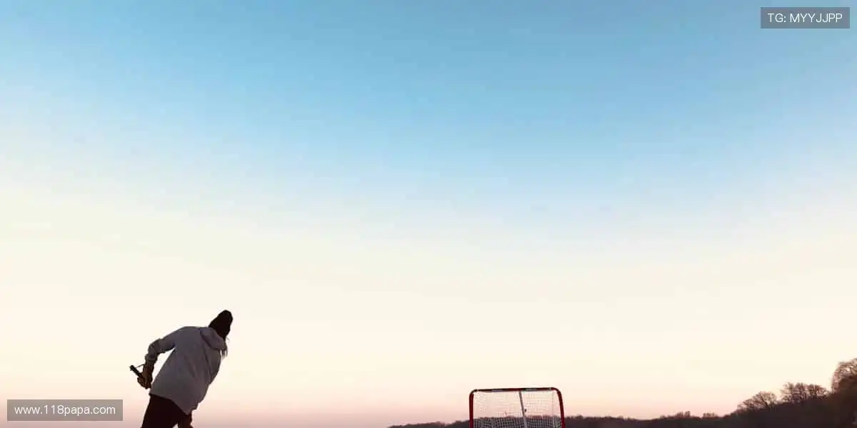 即刻购票，锁定你的热血席位！🎫⚡